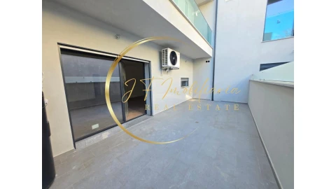 Apartamento T2 para Venda em Esgueira