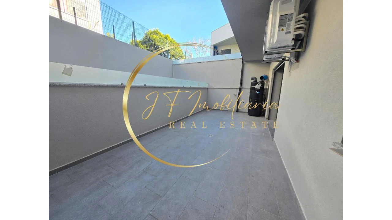 Apartamento T2 para Venda em Esgueira Foto 17