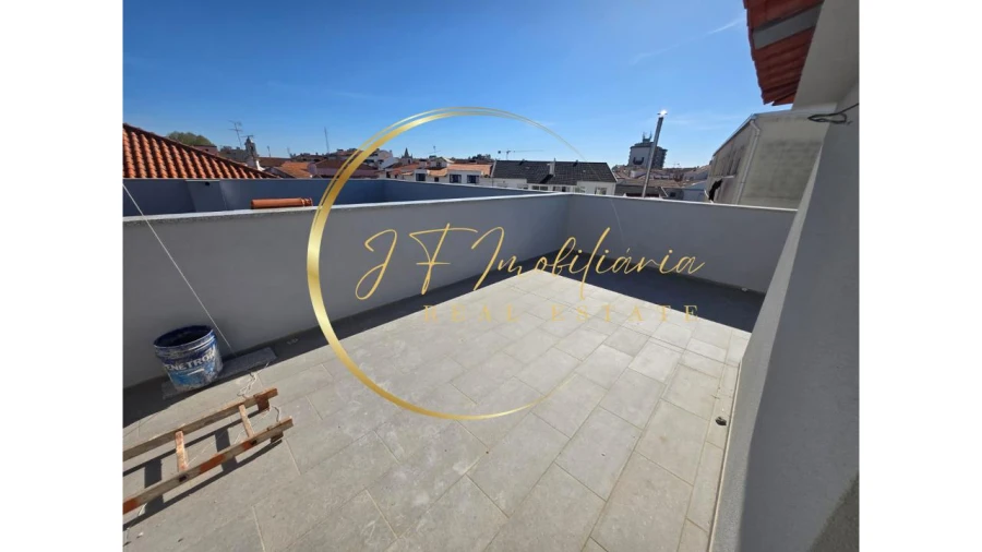 Apartamento T3 para Venda em Esgueira Foto 28