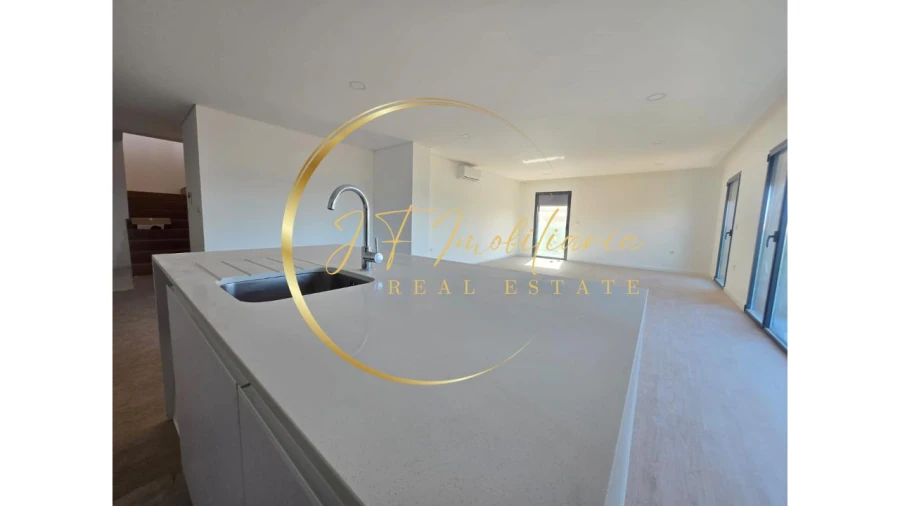 Apartamento T3 para Venda em Esgueira Foto 6