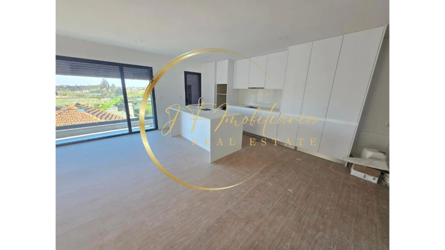 Apartamento T3 para Venda em Esgueira Foto 2