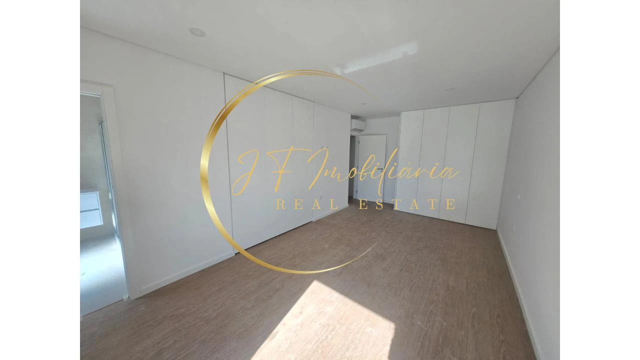 Apartamento T3 para Venda em Esgueira Foto 19