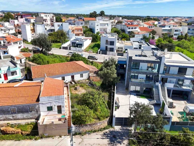Terreno para Venda em Portimão Foto 9