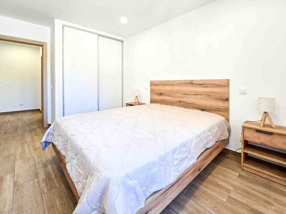 Apartamento T1 para Venda em Portimão Foto 9