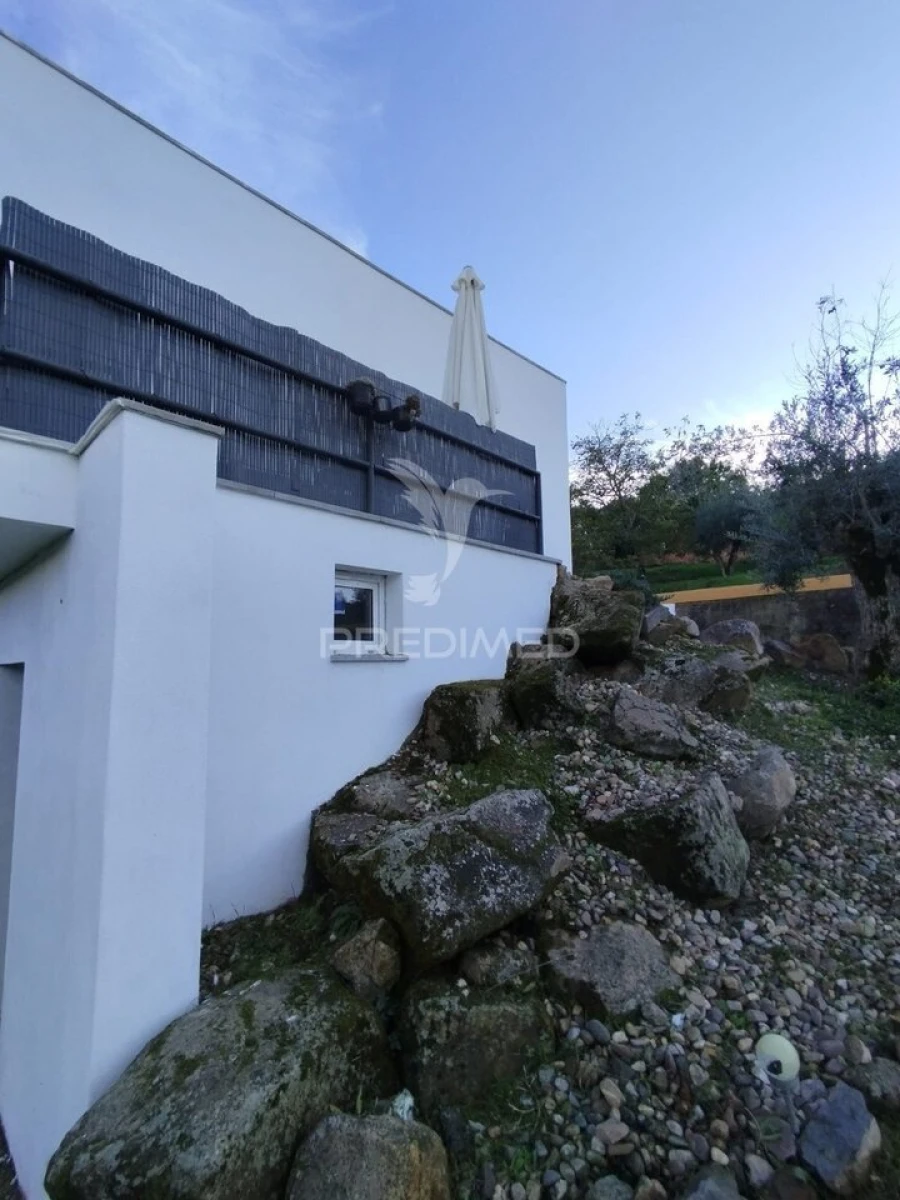 Quinta T3 para Venda em São João Baptista Foto 7