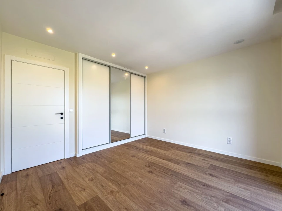 Moradia T4 para Venda em Silveira Foto 20