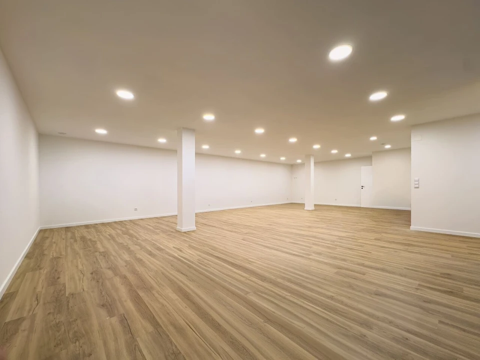 Moradia T4 para Venda em Silveira Foto 34