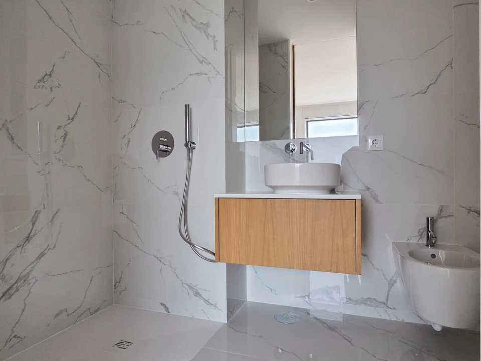 Apartamento T4 para Venda em Matosinhos e Leça da Palmeira Foto 9