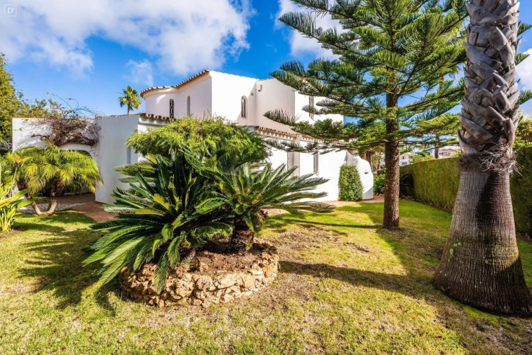 Moradia T3 para Venda em Albufeira e Olhos de Água Foto 23