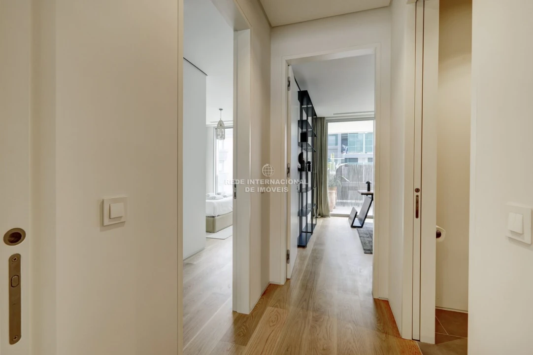 Apartamento T3 para Venda em Santo António Foto 22