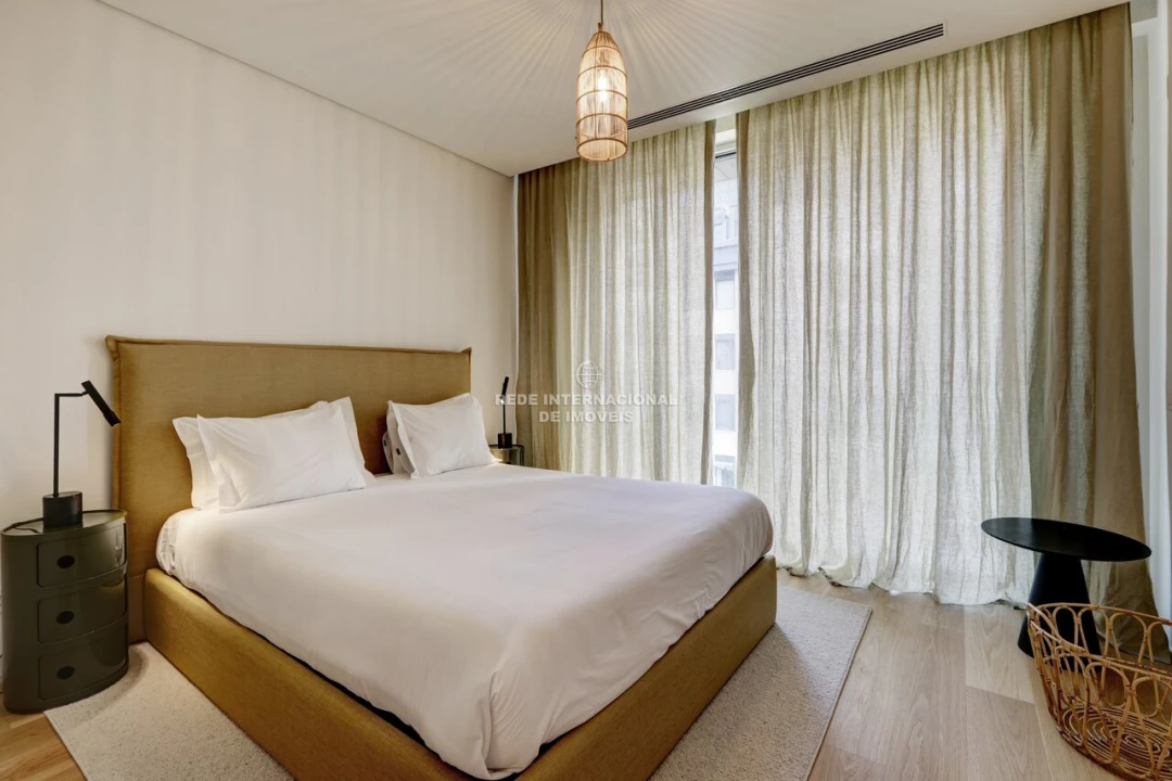 Apartamento T3 para Venda em Santo António Foto 1