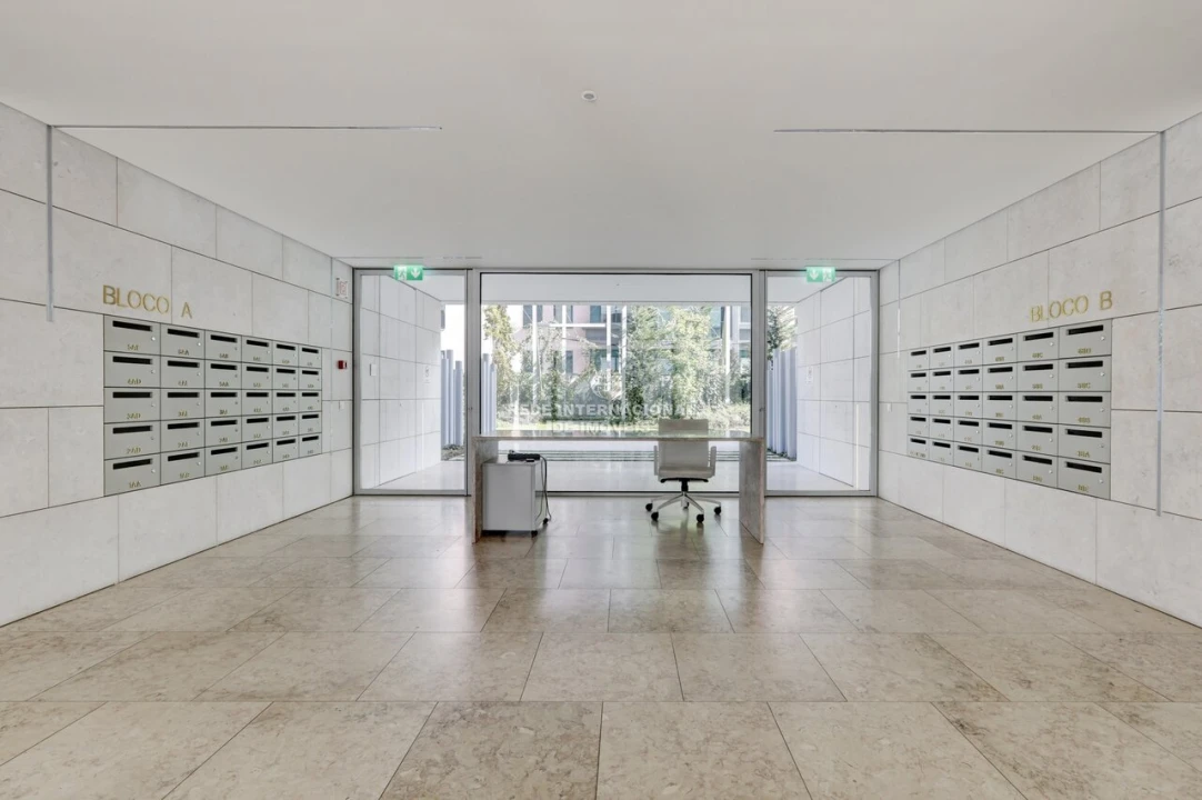 Apartamento T3 para Venda em Santo António Foto 6