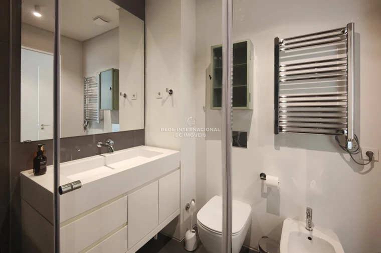 Apartamento T3 para Venda em Santo António Foto 32