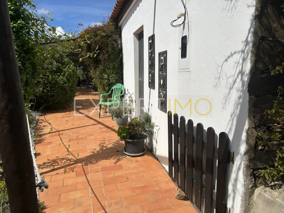 Moradia T2 para Venda em Santa Catarina da Fonte do Bispo Foto 28