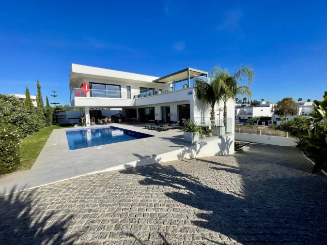 Moradia T3 para Venda em Alcantarilha e Pêra Foto 2