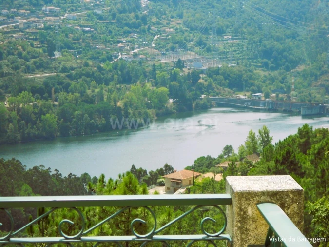 Quinta T4 para Venda em Penhalonga e Paços de Gaiolo Foto 9