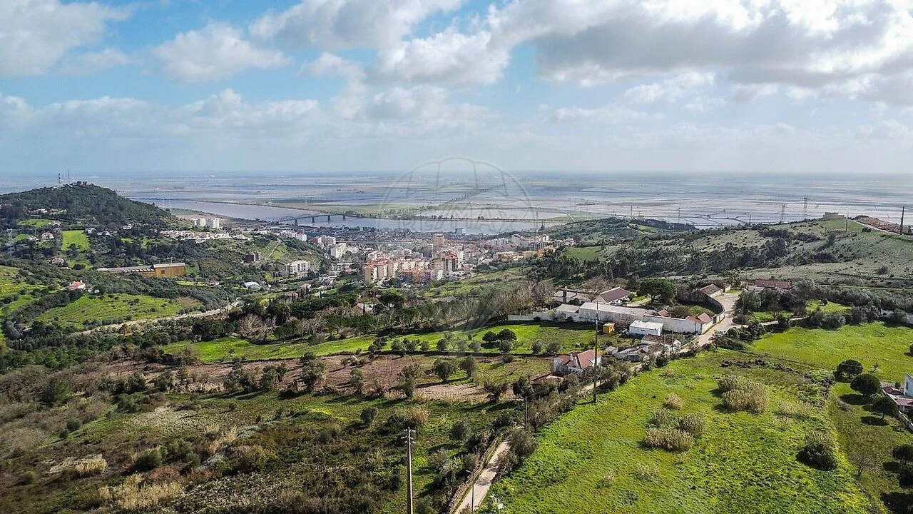 Quinta T2 para Venda em Vila Franca de Xira Foto 13