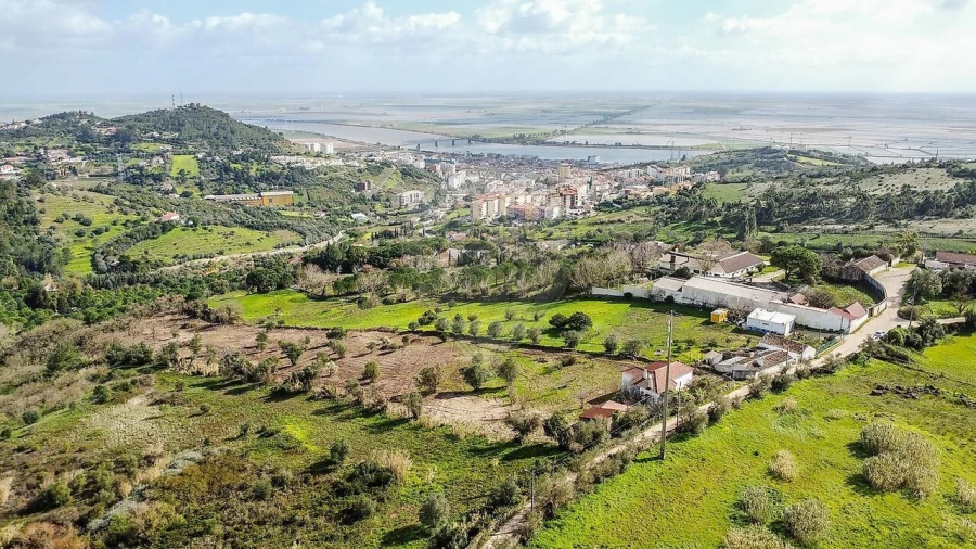 Quinta T2 para Venda em Vila Franca de Xira Foto 1