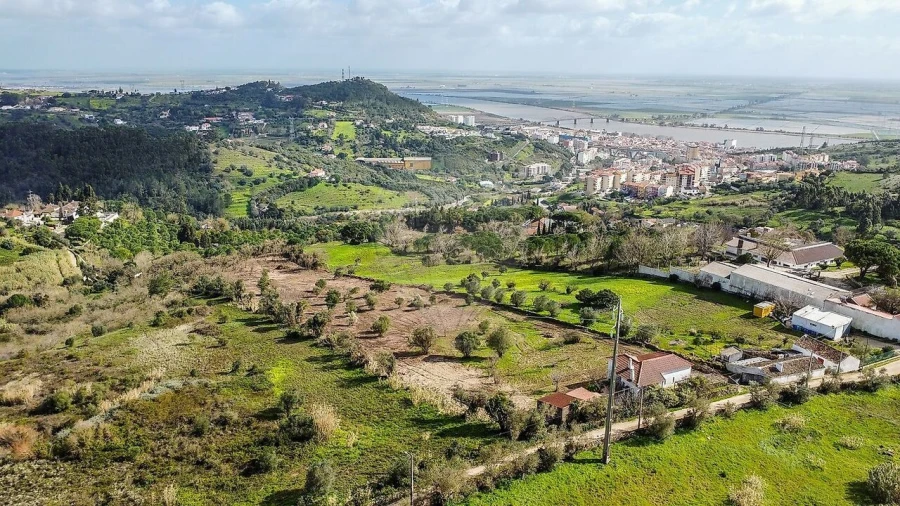 Quinta T2 para Venda em Vila Franca de Xira Foto 7