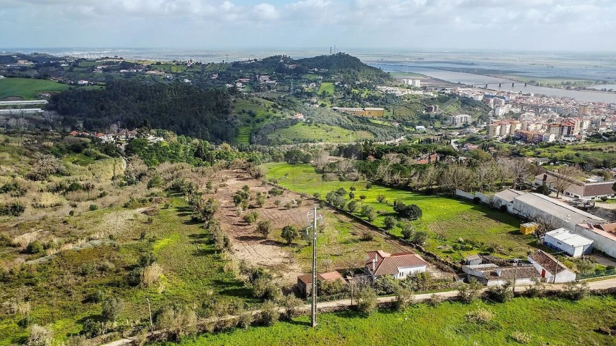 Quinta T2 para Venda em Vila Franca de Xira Foto 10