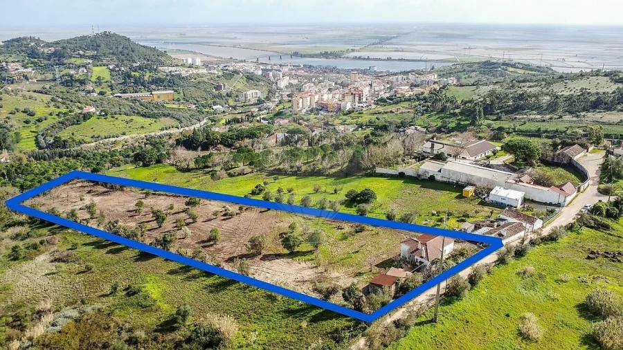 Quinta T2 para Venda em Vila Franca de Xira Foto 3