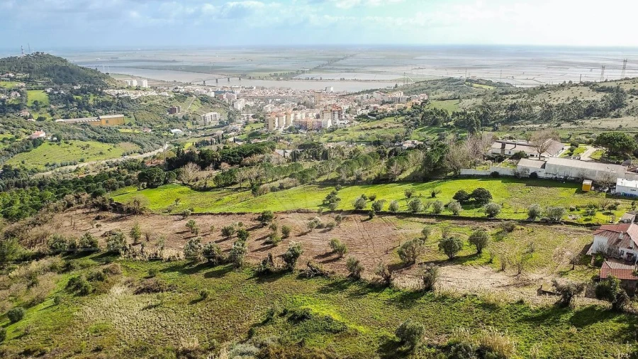 Quinta T2 para Venda em Vila Franca de Xira Foto 6