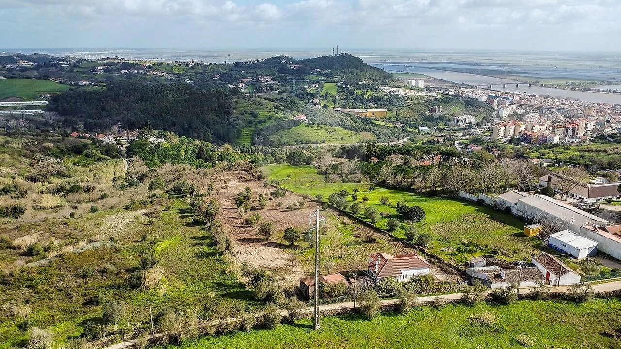 Quinta T2 para Venda em Vila Franca de Xira Foto 10
