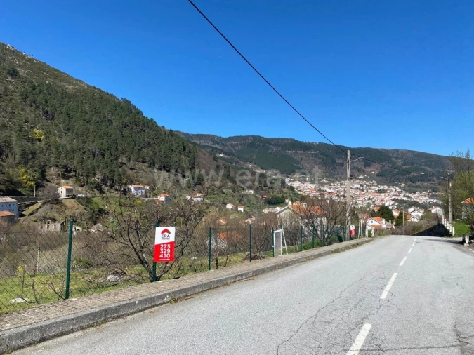 Terreno para Venda em Manteigas (São Pedro) Foto 9