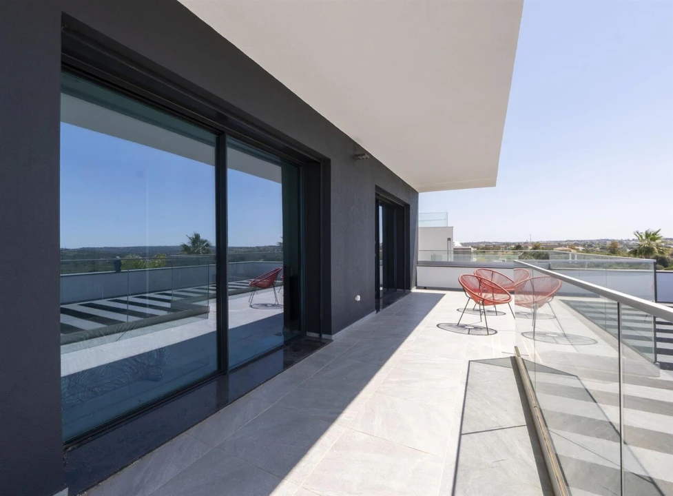 Moradia T4 para Venda em Alcantarilha e Pêra Foto 26