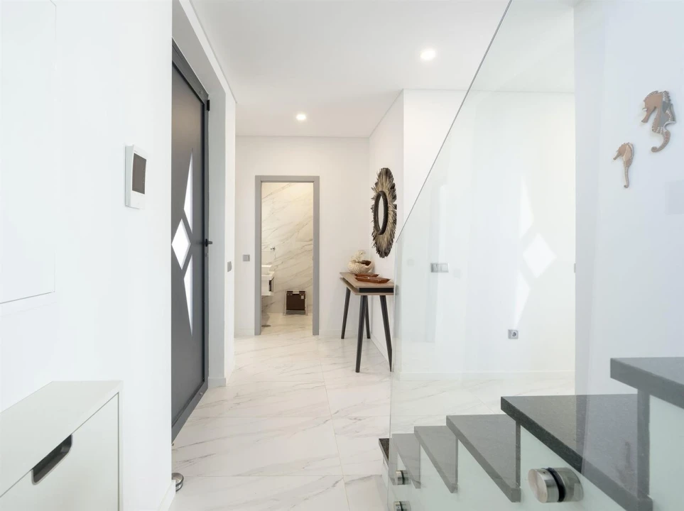 Moradia T4 para Venda em Alcantarilha e Pêra Foto 13