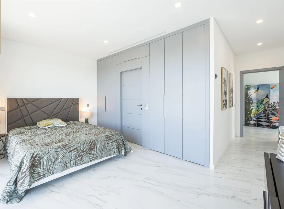 Moradia T4 para Venda em Alcantarilha e Pêra Foto 18