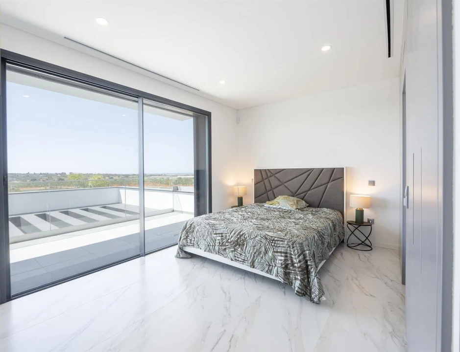 Moradia T4 para Venda em Alcantarilha e Pêra Foto 17