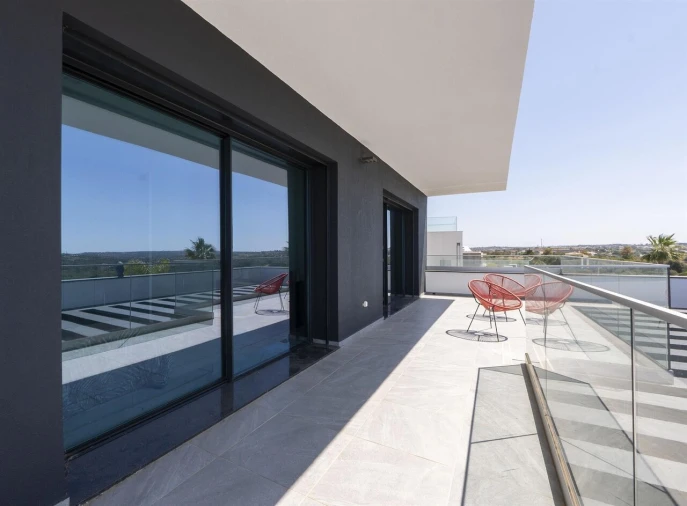 Moradia T4 para Venda em Alcantarilha e Pêra Foto 26