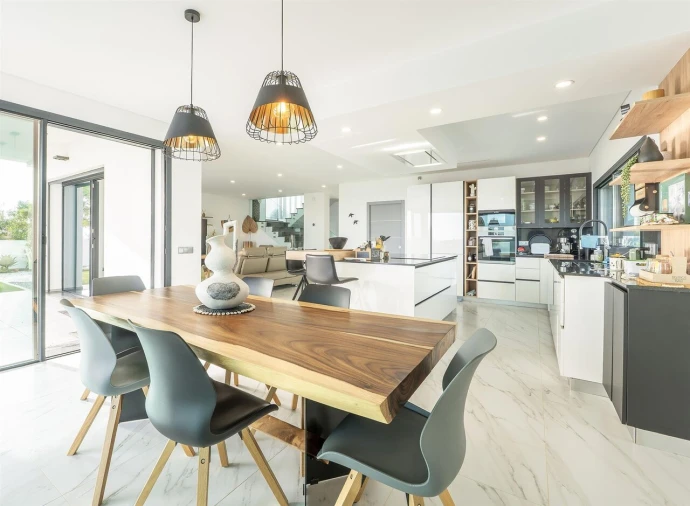 Moradia T4 para Venda em Alcantarilha e Pêra Foto 10