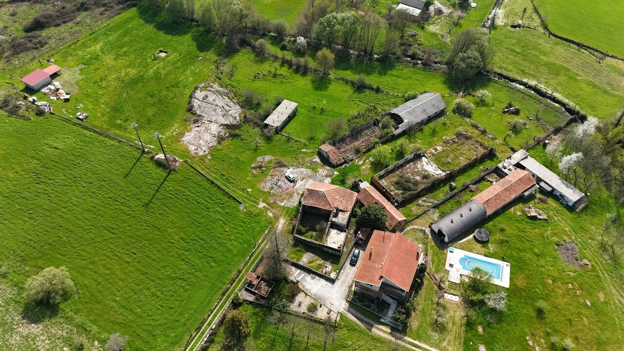 Quinta T3 para Venda em Tourais e Lajes Foto 7