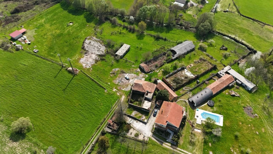 Quinta T3 para Venda em Tourais e Lajes Foto 7