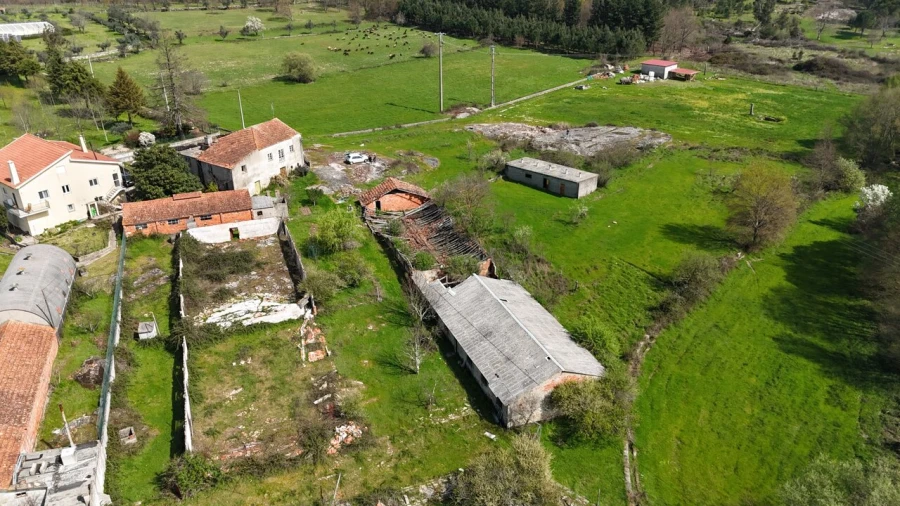 Quinta T3 para Venda em Tourais e Lajes Foto 31