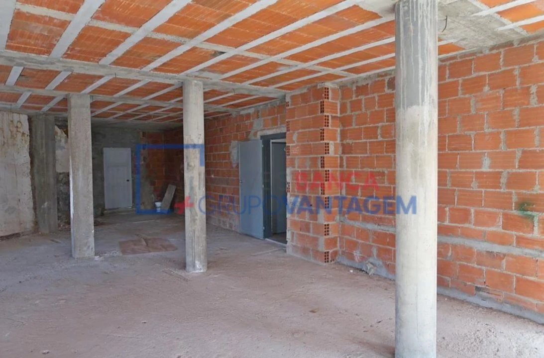 Prédio para Venda em Monforte Foto 4