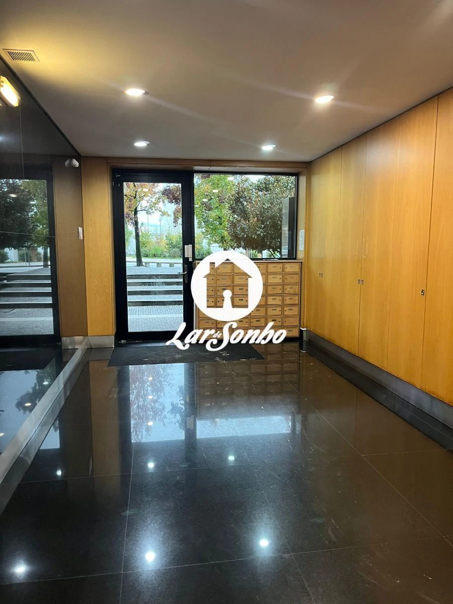 Apartamento T3 para Venda em Cidade da Maia Foto 20