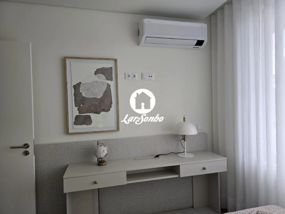 Apartamento T2 para Venda em Cidade da Maia Foto 9