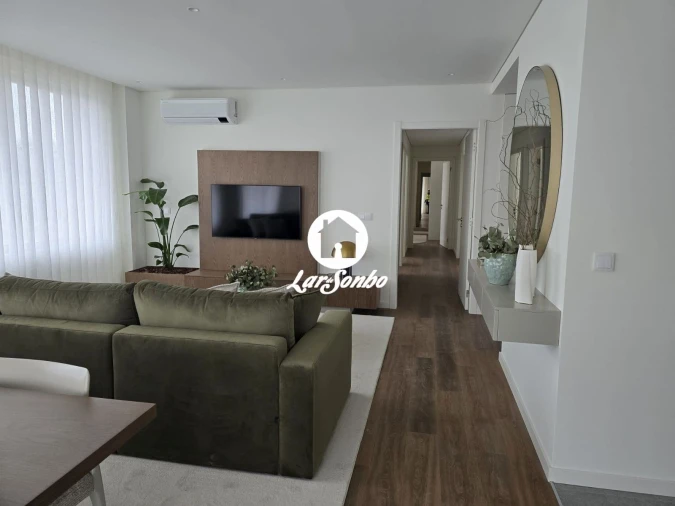 Apartamento T2 para Venda em Cidade da Maia Foto 6