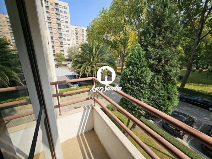 Apartamento T3 para Venda em Ramalde Foto 8