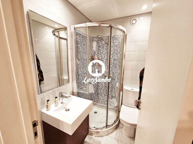 Apartamento T3 para Venda em Ramalde Foto 17