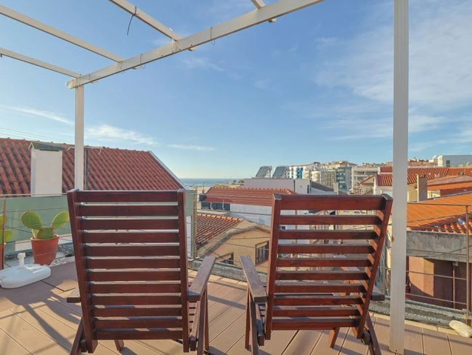 Moradia T4 para Venda em Buarcos Foto 2