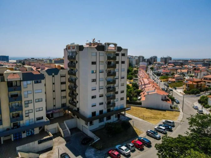 Apartamento T2 para Venda em Tavarede Foto 1