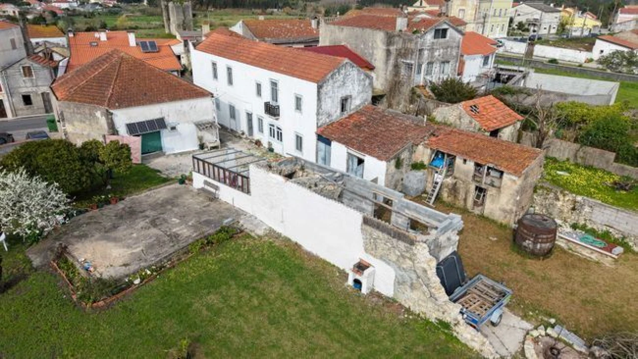 Moradia T5 para Venda em Alhadas Foto 2