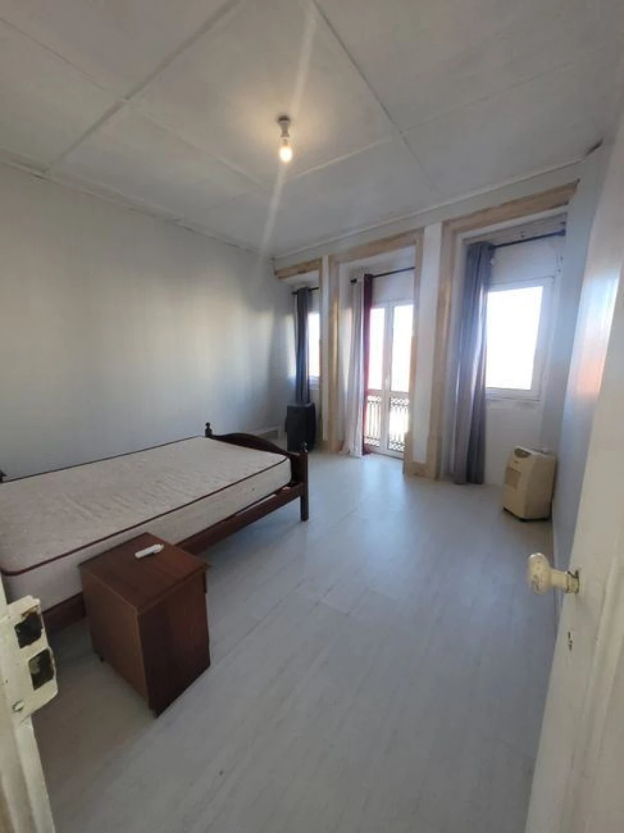 Moradia T5 para Venda em Alhadas Foto 14