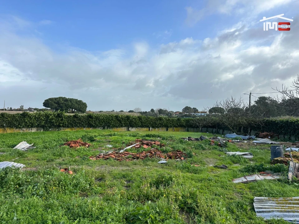 Terreno para Venda em Moita Foto 4