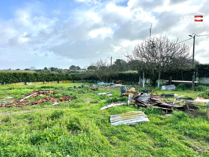 Terreno para Venda em Moita Foto 8