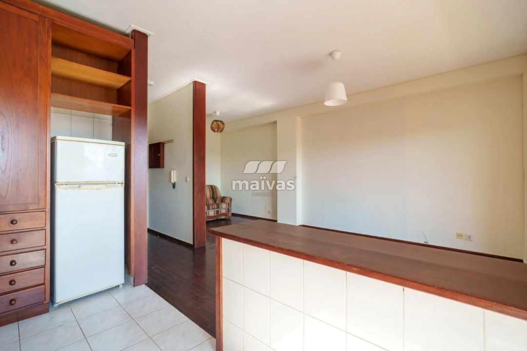 Apartamento T0 para Venda em Gualtar Foto 8